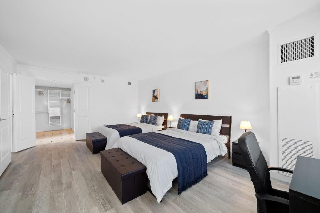 2Br Condo On The Boardwalk With 3 Baths Cozysuites Atlantic City Exterior photo