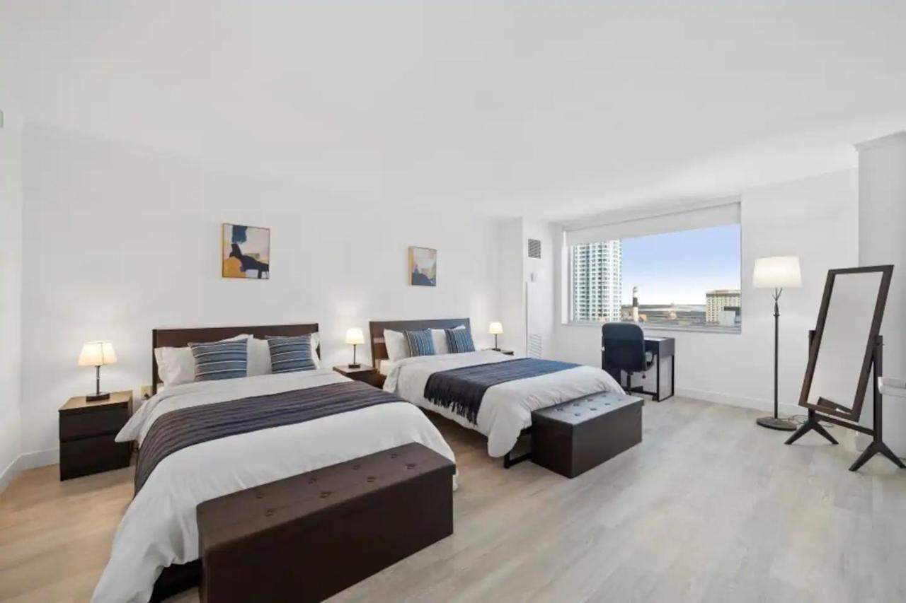 2Br Condo On The Boardwalk With 3 Baths Cozysuites Atlantic City Exterior photo